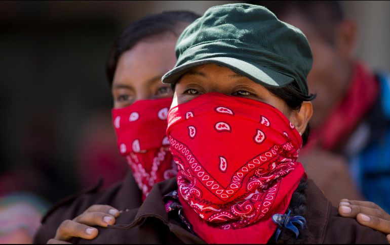 El Ejercicio Zapatista de Liberación Nacional (EZLN) declaró en días pasados que enfrentará al Mandatario nacional. AP / E. Verdugo
