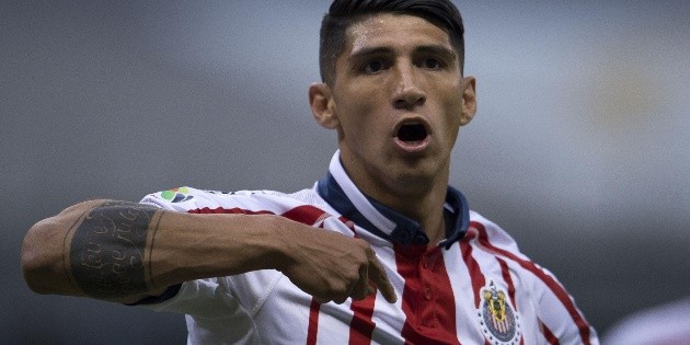 Chivas tendr&iacute;a acuerdo con canal de televisi&oacute;n abierta