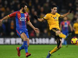 Jiménez (D) disputó los 90 minutos del partido. AFP/P. Ellis