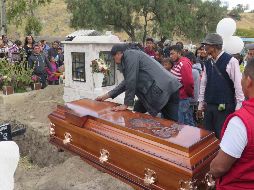 La pequeña fue sepultada la tarde de este miércoles en el panteón municipal de Xico. SUN
