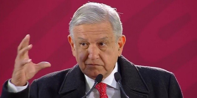 L&oacute;pez Obrador felicita a ministros de SCJN por elecci&oacute;n de nuevo presidente