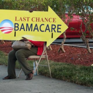 Inscripción a Obamacare sigue firme pese a revés judicial