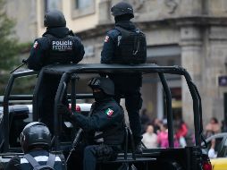 Los policías realizan labores de riesgo que justifican el seguro de gastos médicos mayores. EL INFORMADOR/Archivo