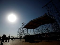 Vista de los avances de construcción de las estructuras donde el papa Francisco presidirá la cita con miles de jóvenes creyentes durante la JMJ. EFE/B. Velasco