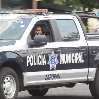 Automovilista invade Vía RecreActiva por huir de choque