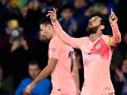 A los catalanes les bastaron un par de destellos de Messi y Suárez para llevarse la victoria. AFP/O. del Pozo