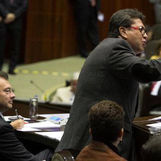 Chong y Monreal chocan por iniciativa de Guardia Nacional