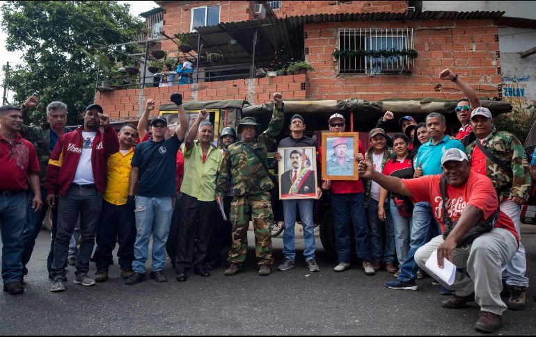 La concentración terminó en el Cuartel de la Montaña, donde reposan los restos de Hugo Chávez. EFE/M. Gutiérrez
