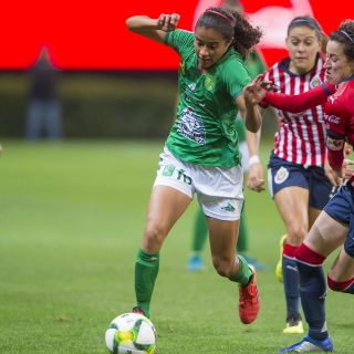 Chivas debuta con triunfo en Liga MX Femenil
