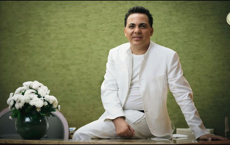 El cantante visitó Guadalajara como parte de la promoción de su nuevo disco tributo a Juan Gabriel. EL INFORMADOR / F. Atilano