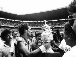 La Final de la temporada 1986-1987 en la que Chivas derrotó a Cruz Azul, fue uno de los momentos importantes en la historia del Rebaño que fue transmitido por TV Azteca, entonces Imevisión. EL INFORMADOR