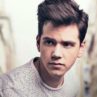 Axel Muñiz debuta como actor en la serie "Go! Vive a tu manera"