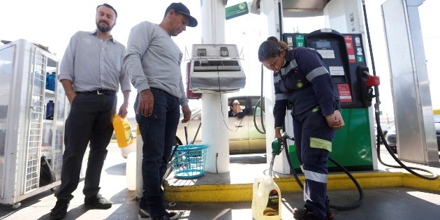 Petroleros apoyan al Presidente en combate a robo de combustible