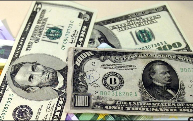 Banxico fijó el tipo de cambio en 19.2456 pesos. EL INFORMADOR / ARCHIVO