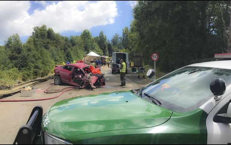 Al menos 11 personas resultaron heridas tras el accidente. EFE/ Cortesía Carabineros De Chile