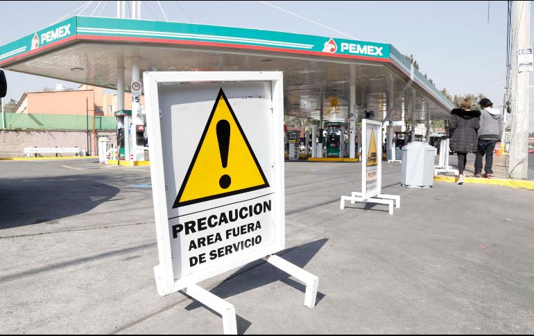 La falta de gasolina en las estaciones de servicio también ocasiona pérdidas para éstas de aproximadamente 140 mil pesos al día por unidad. SUN / A. Salinas