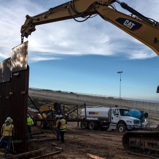 La crisis en EU sigue; Trump desaira acuerdo con demócratas