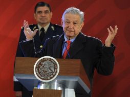 El Mandatario explicó que se trata de uno de los programas más importantes para su administración para todos los jóvenes del país, pues no tiene límite. NTX / O. Ramírez