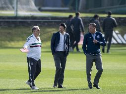 El pasado lunes, durante su presentación, Martino (I) aseguró que se presentaría en las prácticas de los equipos del futbol mexicano. MEXSPORT / J. Ramírez