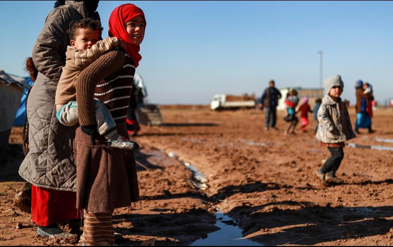 El conflicto en Siria, que inició en marzo de 2011, ha obligado a un gran número de personas a huir a Idleb. AFP/D. Souleiman