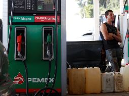 Waze invita a los usuarios a compartir información para ayudar a otros conductores. EFE/F. Guasco