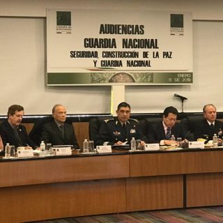 Fuerzas Armadas obedecerían a mando civil de la Guardia Nacional