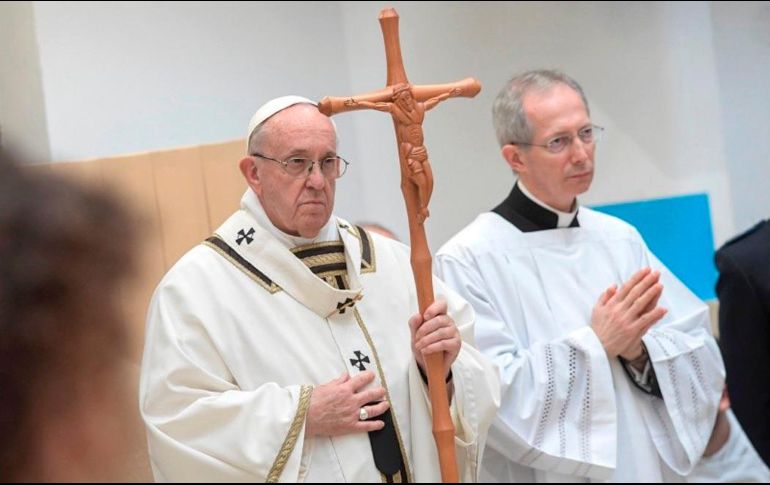 El pontífice argentino expresó su cercanía y apoyo a las víctimas de los maristas. NTX/ARCHIVO