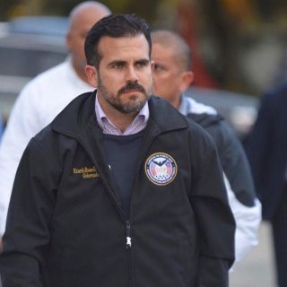 Puerto Rico exige que muro no se financie con fondos para emergencias