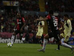 Atlas generó ocasiones que no logró concretar por las imprecisiones de sus atacantes. EL INFORMADOR / F. Atilano