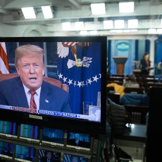 Trump considera como "crisis humanitaria" el cierre del gobierno de EU