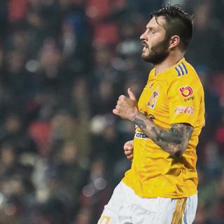 Los Tigres se dan un festín con los Xolos