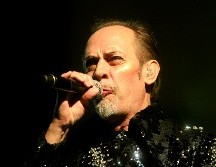 La gótica noche de Peter Murphy en el Teatro Diana