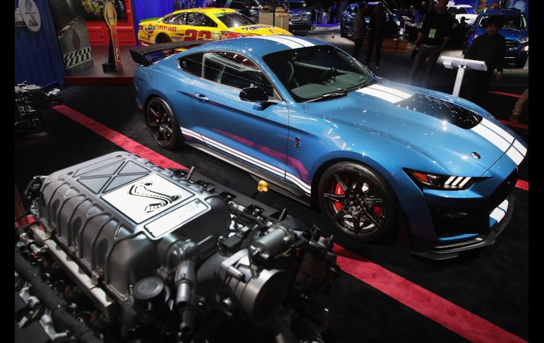 Fordo muestra una versión de alta potencia de su deportivo Mustang Shelby GT500.