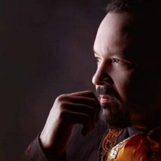 Pepe Aguilar celebra éxito de su disco homenaje a Juan Gabriel