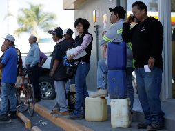Acción Nacional demanda al gobierno instrumentar estrategias mejor planeadas para combatir el robo de gasolina. EL INFORMADOR / ARCHIVO