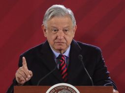 ''Yo estoy seguro que nos va a ir muy bien porque como dicen los tecnócratas, al quitarle toda la variable de corrupción al crecimiento eso va a ayudar mucho'', señala el Mandatario. EFE / S. Gutiérrez