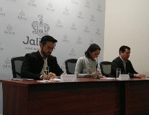 Durante la conferencia de prensa, autoridades detallan que el modelo de papel de MiPasaje sólo será vigente en 2019, pues buscan modernizarlo a través de tarjetas electrónicas. TWITTER / @GobiernoJalisco