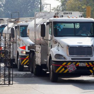 Combate a "huachicoleo" justifica impactos a la economía: contadores