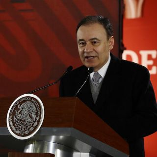 En investigación, 15 empresas ligadas a robo de hidrocarburos: Durazo