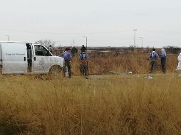 Las autoridades notaron que había movimiento de tierra en el predio tras lo que solicitaron apoyo de personal para la búsqueda de restos. ESPECIAL/