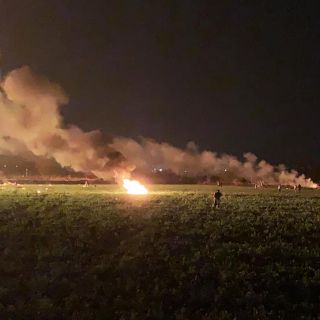 Suman 21 muertos por explosión de toma clandestina en Tlahuelilpan