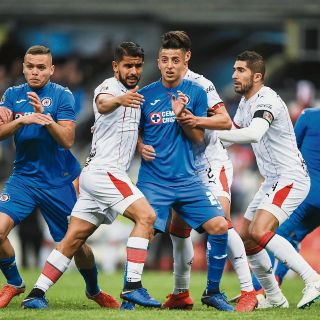 La defensa de Chivas busca romper un record