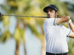 El mexicano Abraham Ancer se ubica a cinco golpes del líder. AFP