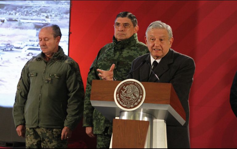 Alrededor de las 07:00 horas, López Obrador reiteró el apoyo a los familiares de fallecidos y heridos, y subrayó que la máxima prioridad es salvar vidas y atender a los heridos. NTX / O. Ramírez