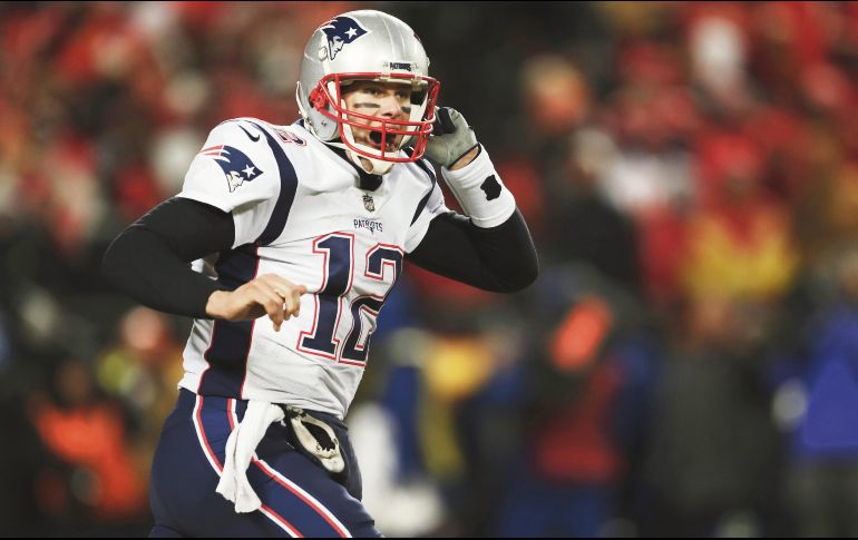 Tom Brady lleva a los Patriots a un Super Bowl por novena ocasión en la historia. AP / J. Roberson