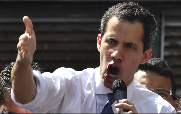 La semana pasada, Guaidó había advertido el movimiento del Supremo, al que la oposición señala de tener corte oficialista, y había dicho que la corte no tiene 