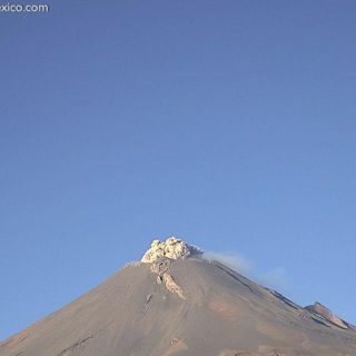 Volcán Popocatépetl emite 123 exhalaciones