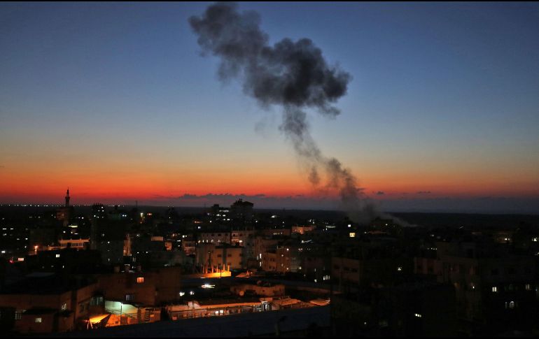 Los aviones de combate israelíes dispararon contra una instalación militar que pertenece a Hamás, y el ataque aparentemente no causó heridos. AFP/ARCHIVO