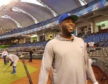 El sonido local del estadio anunció al jugador con cierto desdén e incluso le cambió el apodo a 