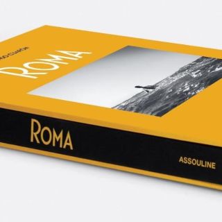 Fotografía de “Roma”, en un libro publicado por Alfonso Cuarón y Somonte